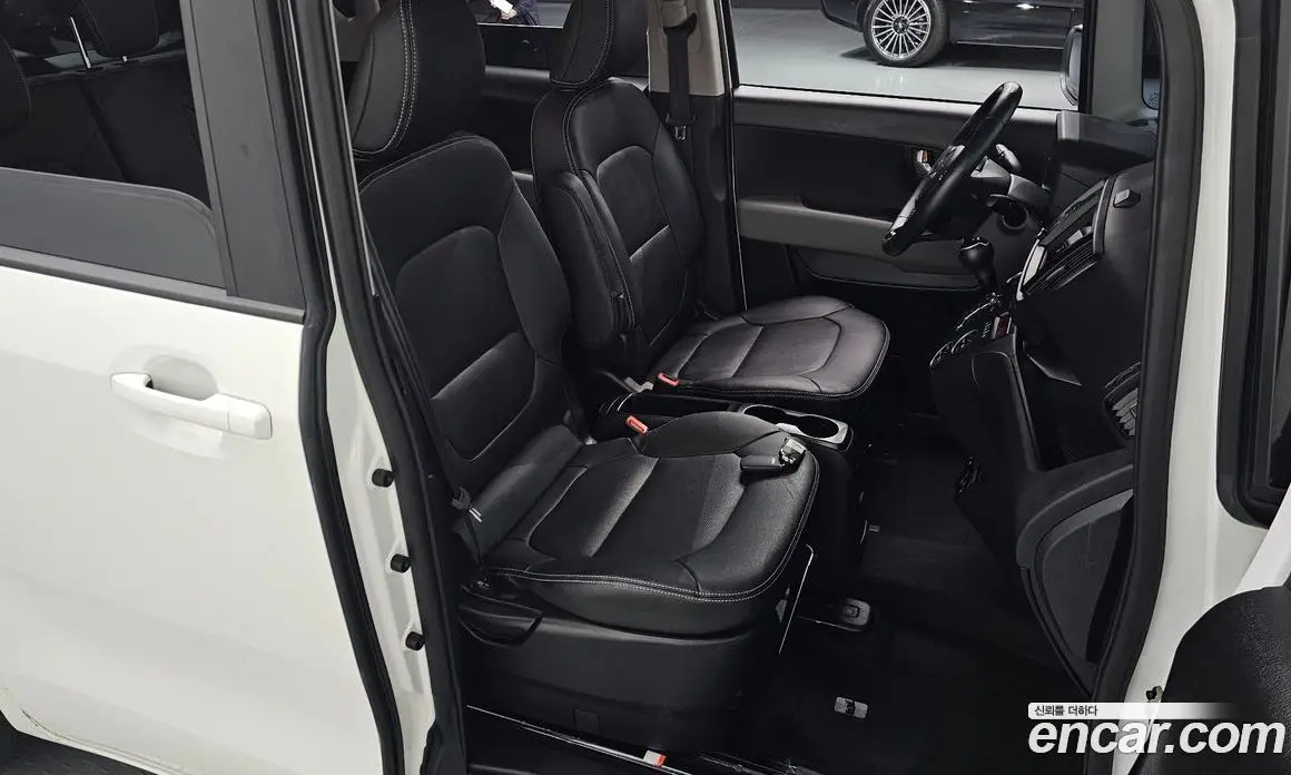 Kia Ray 2022 1.0 автомат (гидро), фото 16