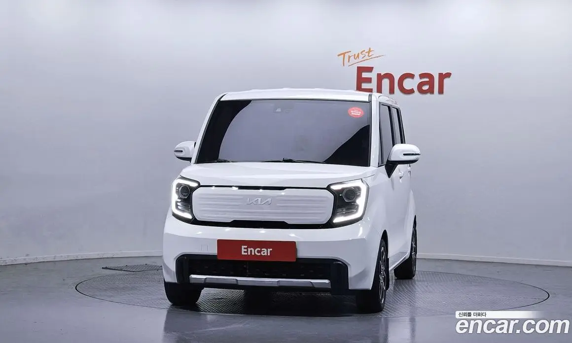 Kia Ray 2022 1.0 автомат (гидро), фото 3