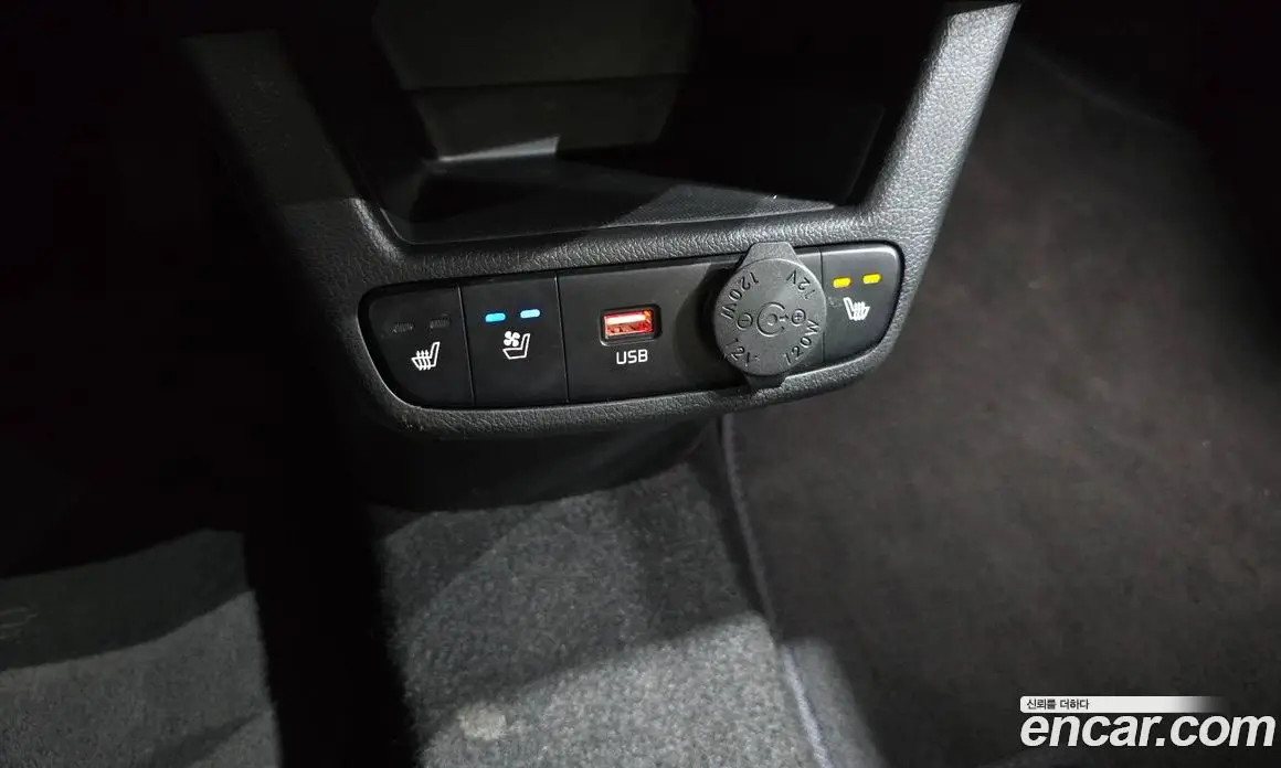 Kia Ray 2024 1.0 автомат (гидро), фото 17