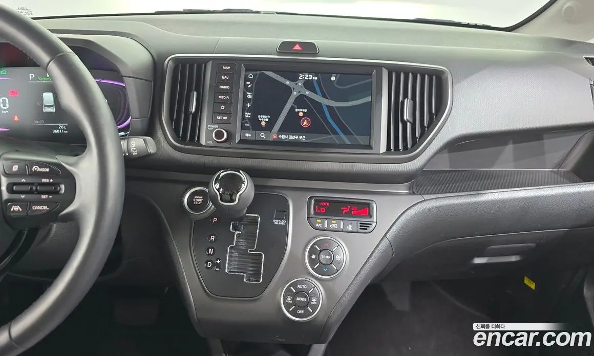 Kia Ray 2024 1.0 автомат (гидро), фото 18
