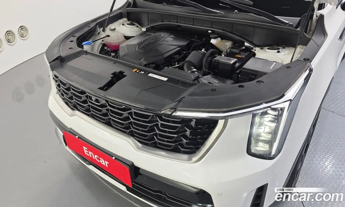 Kia Sorento 2023 2.2 автомат (гидро), фото 6