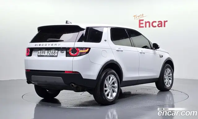 Land Rover Discovery Sport 2017 2.0 автомат (гидро), миниатюра 2