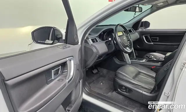 Land Rover Discovery Sport 2017 2.0 автомат (гидро), миниатюра 10
