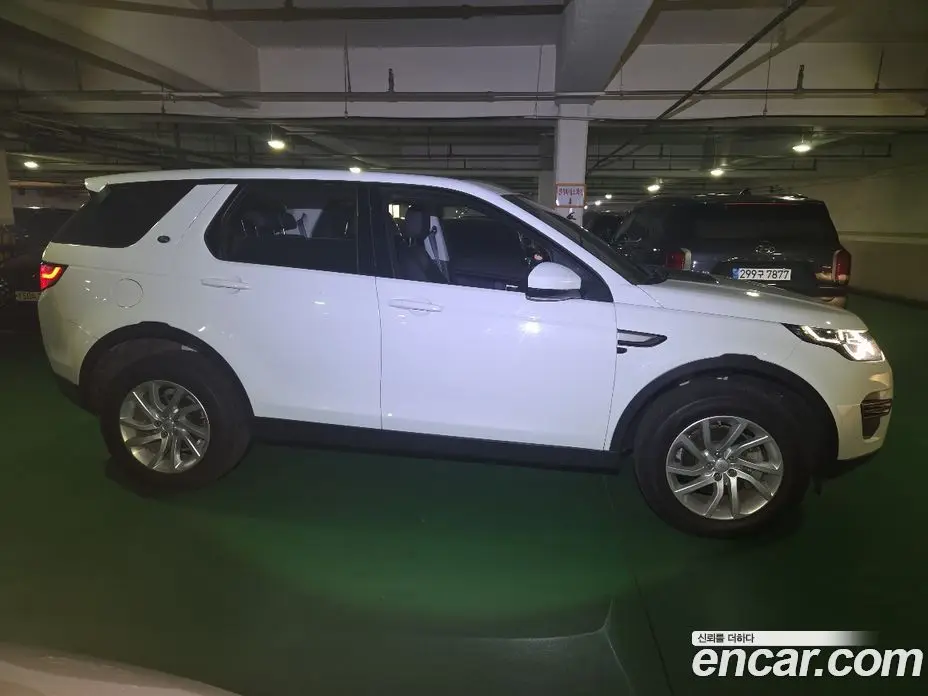 Land Rover Discovery Sport 2018 2.0 автомат (гидро), фото 10