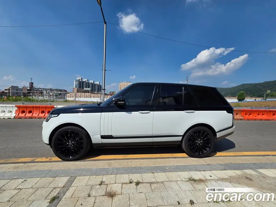 Land Rover Range Rover 2016 4.4 автомат (гидро), фото 6