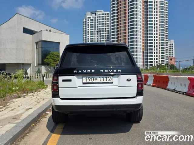 Land Rover Range Rover 2016 4.4 автомат (гидро), миниатюра 7