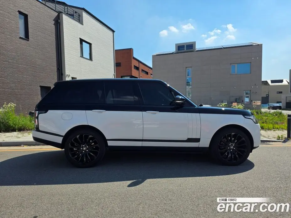 Land Rover Range Rover 2016 4.4 автомат (гидро), фото 9