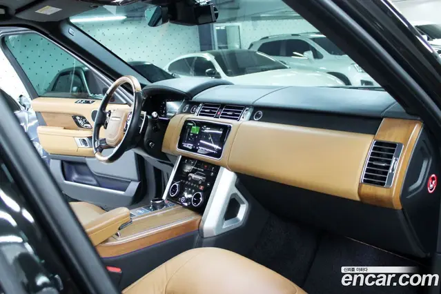 Land Rover Range Rover 2020 5.0 автомат (гидро), миниатюра 10