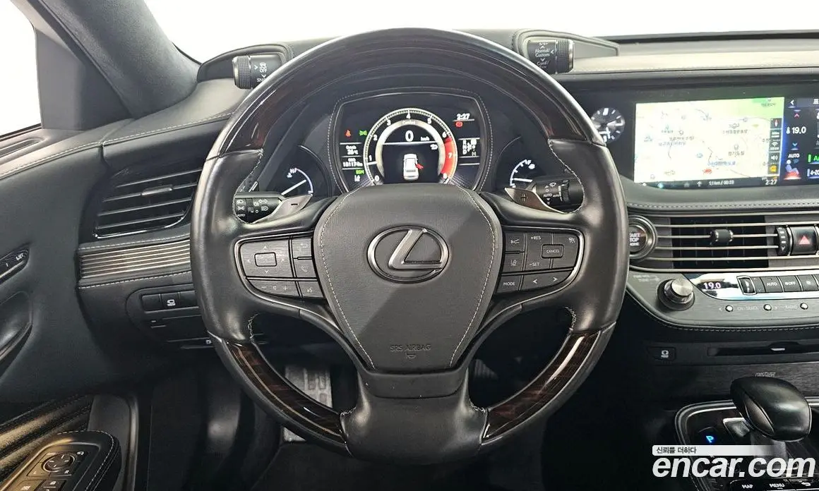 Lexus LS 2018 3.4 автомат (гидро), фото 13 Lexus LS 2018 3.4 автомат (гидро), фото 13