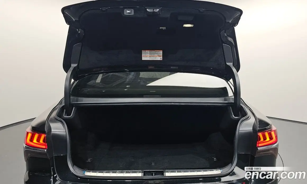 Lexus LS 2018 3.4 автомат (гидро), фото 17 Lexus LS 2018 3.4 автомат (гидро), фото 17