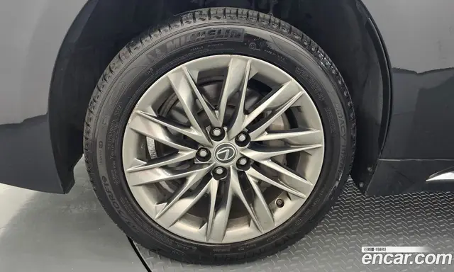 Lexus LS 2018 3.4 автомат (гидро), миниатюра 5 Lexus LS 2018 3.4 автомат (гидро), миниатюра 5