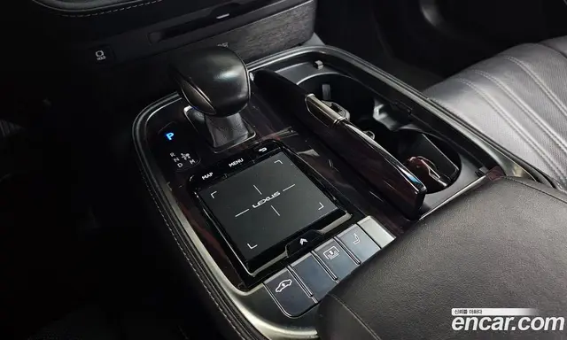 Lexus LS 2018 3.4 автомат (гидро), миниатюра 9 Lexus LS 2018 3.4 автомат (гидро), миниатюра 9