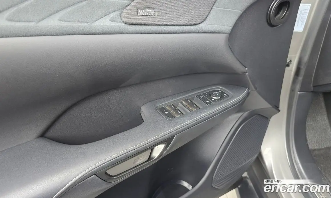 Lexus RX 2024 2.5 автомат (гидро), фото 30 Lexus RX 2024 2.5 автомат (гидро), фото 30