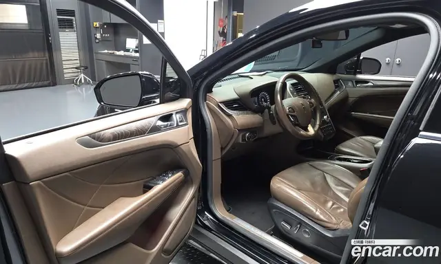 Lincoln MKC 2017 2.0 автомат (гидро), миниатюра 10 Lincoln MKC 2017 2.0 автомат (гидро), миниатюра 10