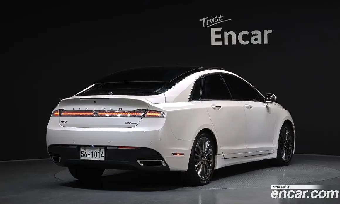 Lincoln MKZ 2015 2.0 автомат (гидро), фото 2 Lincoln MKZ 2015 2.0 автомат (гидро), фото 2