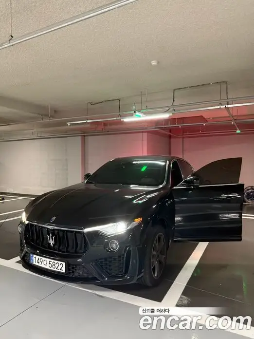 Maserati Levante 2019 3.0 автомат (гидро), миниатюра 1 Maserati Levante 2019 3.0 автомат (гидро), миниатюра 1