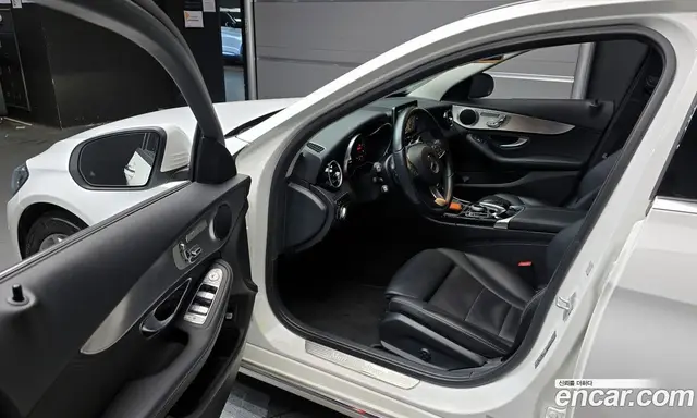 Mercedes-Benz C-Class 2015 2.1 гидро, миниатюра 11 Mercedes-Benz C-Class 2015 2.1 гидро, миниатюра 11