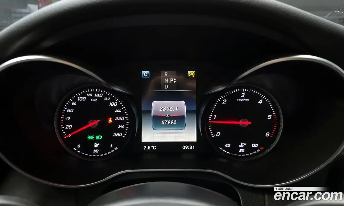 Mercedes-Benz C-Class 2015 2.1 гидро, фото 8 Mercedes-Benz C-Class 2015 2.1 гидро, фото 8