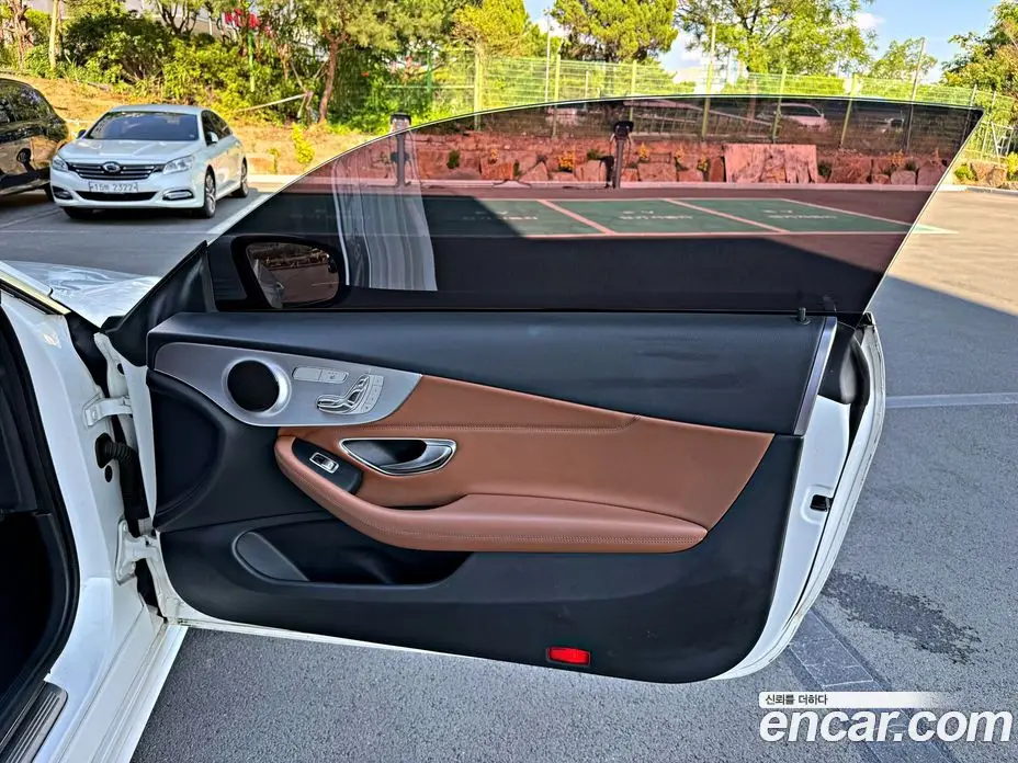 Mercedes-Benz C-Class 2017 2.1 гидро, фото 11 Mercedes-Benz C-Class 2017 2.1 гидро, фото 11