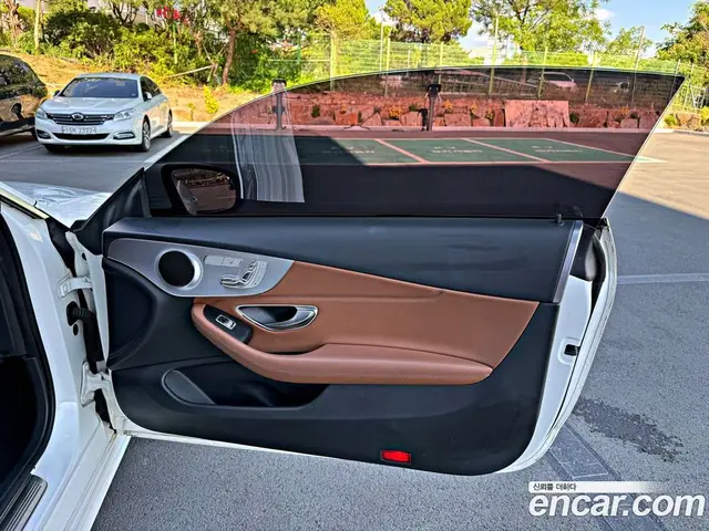 Mercedes-Benz C-Class 2017 2.1 гидро, миниатюра 11 Mercedes-Benz C-Class 2017 2.1 гидро, миниатюра 11