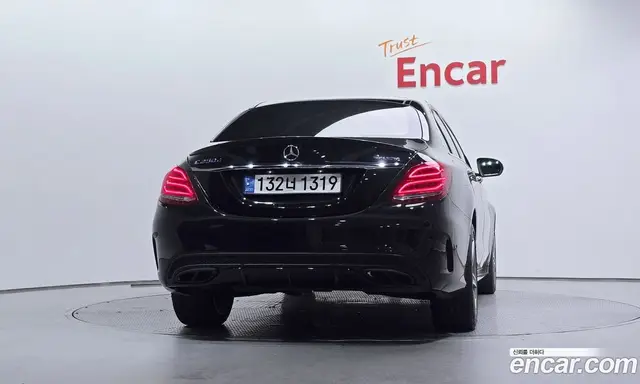 Mercedes-Benz C-Class 2018 2.1 гидро, миниатюра 4 Mercedes-Benz C-Class 2018 2.1 гидро, миниатюра 4