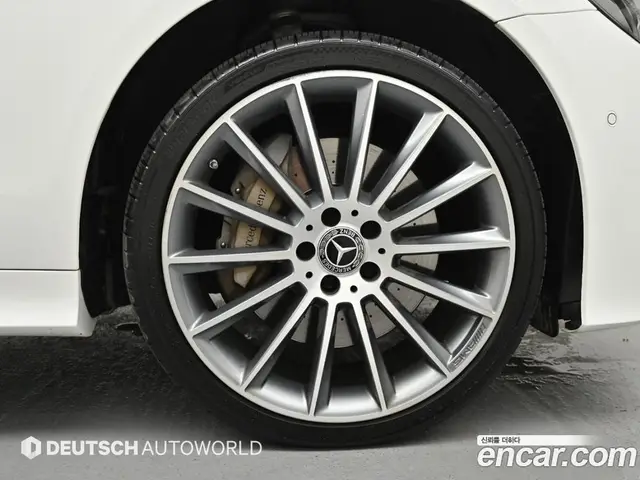 Mercedes-Benz E-Class 2019 3.0 автомат (гидро), миниатюра 5