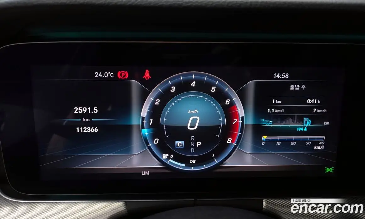 Mercedes-Benz E-Class 2019 2.0 гидро, фото 11