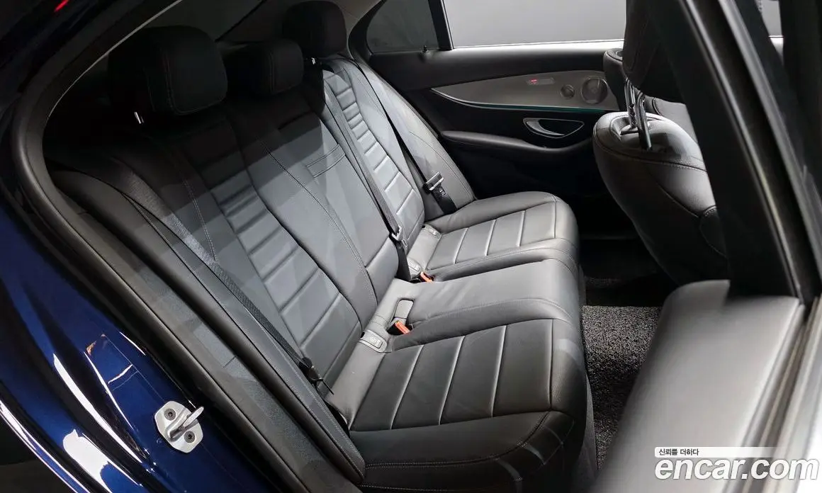 Mercedes-Benz E-Class 2019 2.0 гидро, фото 17