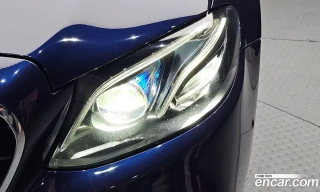 Mercedes-Benz E-Class 2019 2.0 гидро, миниатюра 8