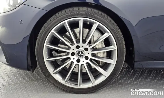 Mercedes-Benz E-Class 2020 2.0 гидро, миниатюра 5 Mercedes-Benz E-Class 2020 2.0 гидро, миниатюра 5