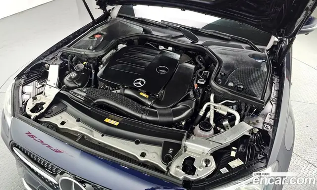 Mercedes-Benz E-Class 2020 2.0 гидро, миниатюра 6 Mercedes-Benz E-Class 2020 2.0 гидро, миниатюра 6