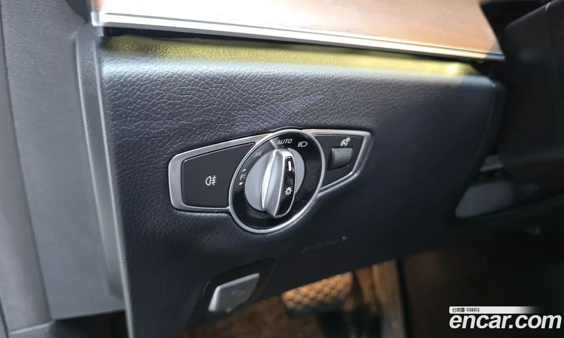 Mercedes-Benz E-Class 2022 2.0 автомат (гидро), фото 25