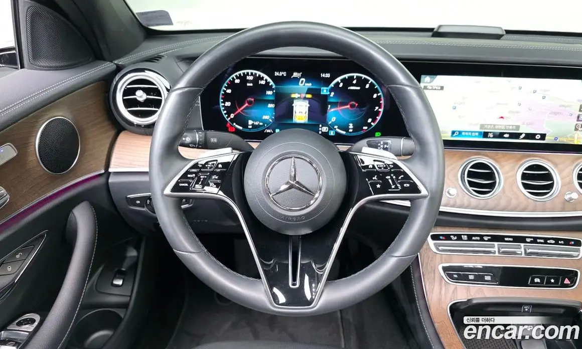 Mercedes-Benz E-Class 2023 2.0 автомат (гидро), фото 19