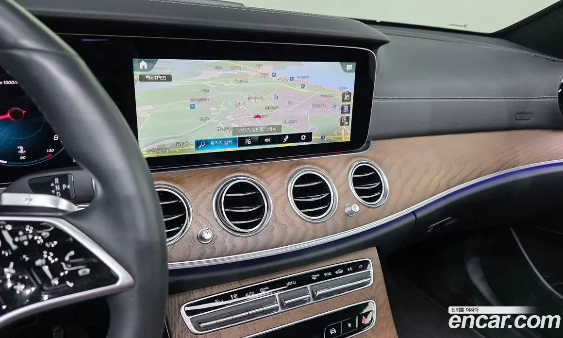 Mercedes-Benz E-Class 2023 2.0 автомат (гидро), фото 20