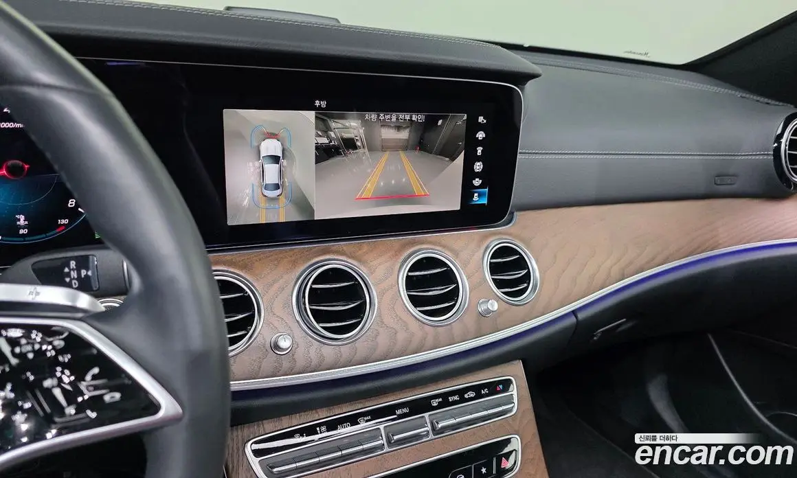 Mercedes-Benz E-Class 2023 2.0 автомат (гидро), фото 23