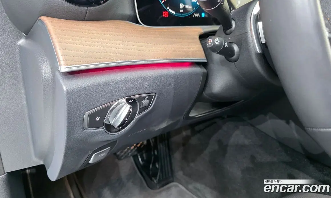 Mercedes-Benz E-Class 2023 2.0 автомат (гидро), фото 24