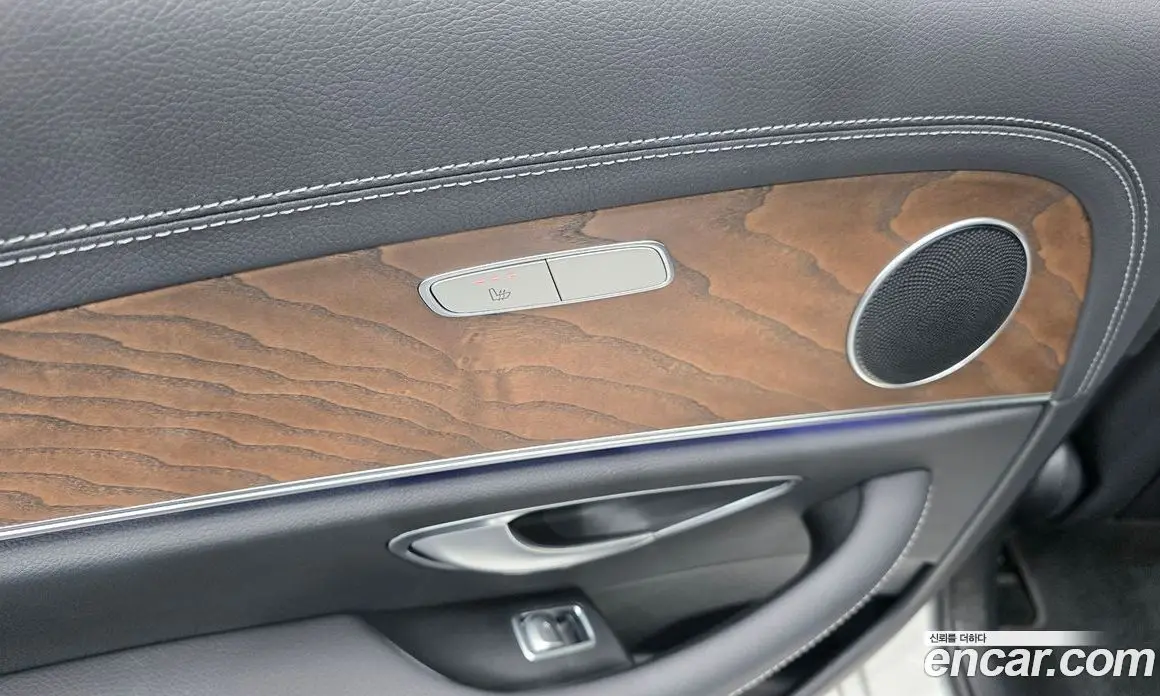 Mercedes-Benz E-Class 2023 2.0 автомат (гидро), фото 28