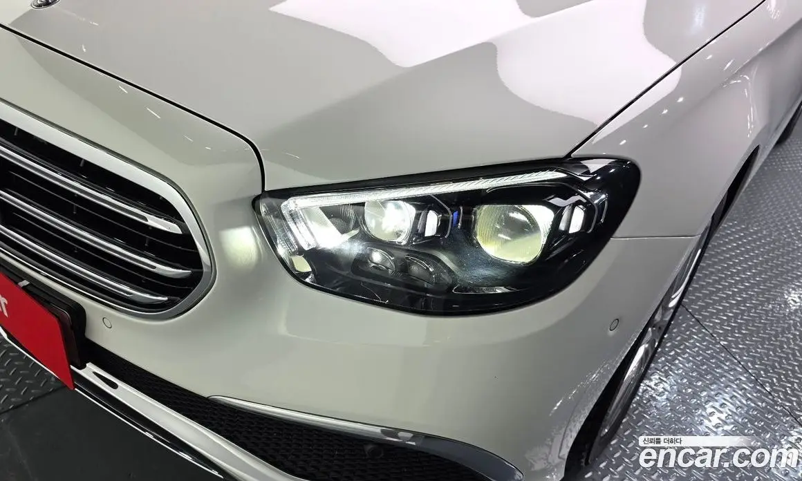Mercedes-Benz E-Class 2023 2.0 автомат (гидро), фото 8