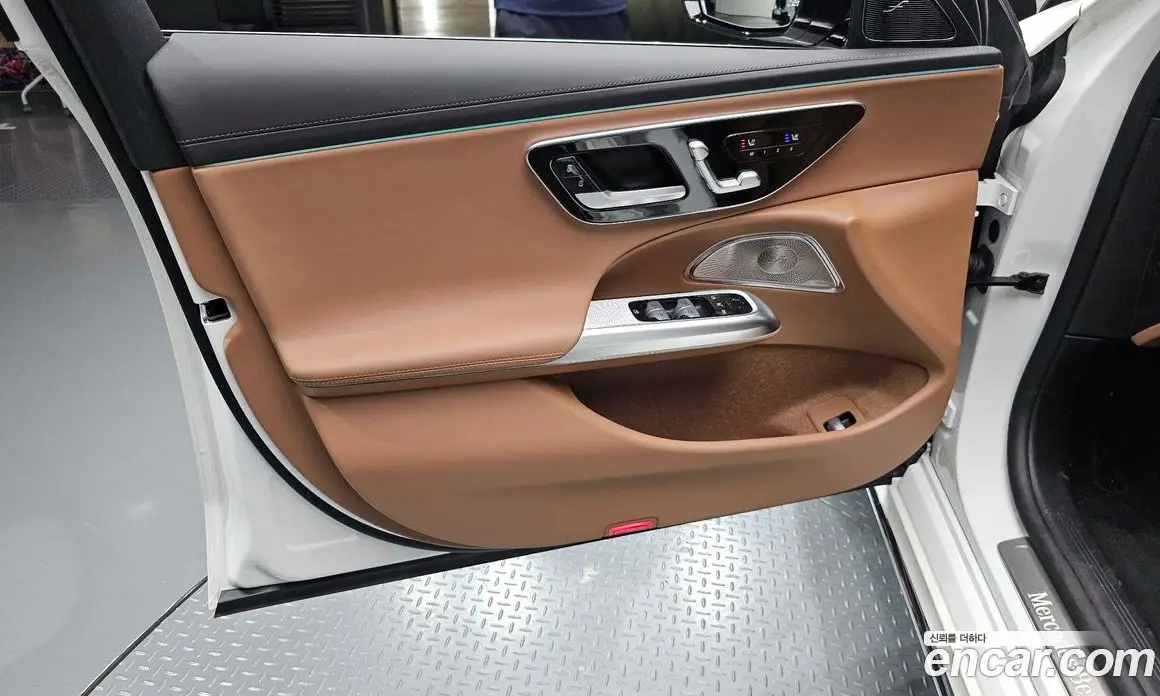 Mercedes-Benz E-Class 2024 3.0 автомат (гидро), фото 14