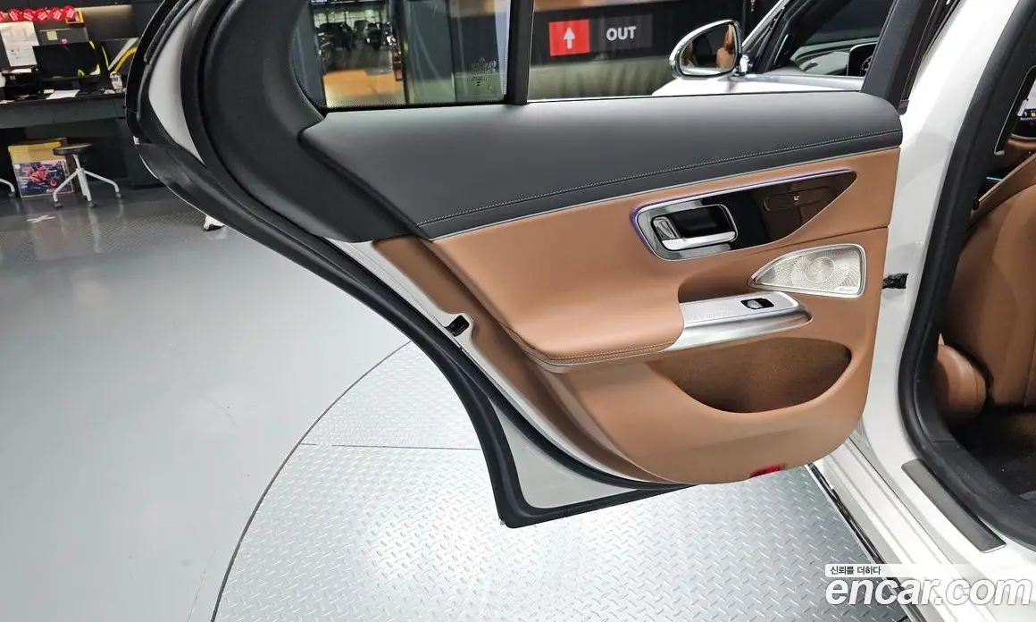 Mercedes-Benz E-Class 2024 3.0 автомат (гидро), фото 15