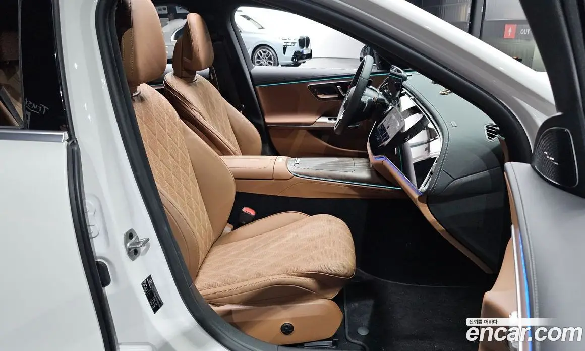 Mercedes-Benz E-Class 2024 3.0 автомат (гидро), фото 18