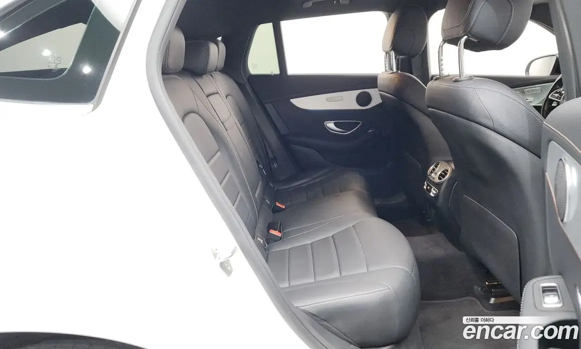 Mercedes-Benz EQC 2020 0.2 гидро, фото 17 Mercedes-Benz EQC 2020 0.2 гидро, фото 17