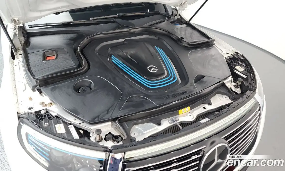 Mercedes-Benz EQC 2020 0.2 гидро, фото 6 Mercedes-Benz EQC 2020 0.2 гидро, фото 6