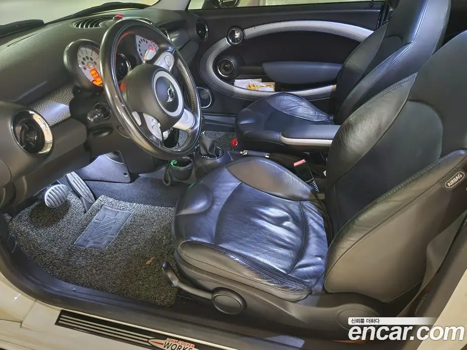 Mini Cooper 2010 1.6 автомат (гидро), фото 13
