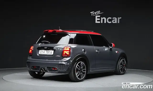 Mini Cooper 2019 2.0 автомат (гидро), миниатюра 2