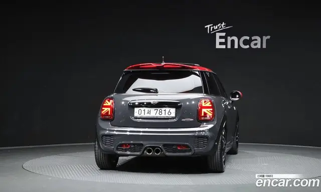 Mini Cooper 2019 2.0 автомат (гидро), миниатюра 4