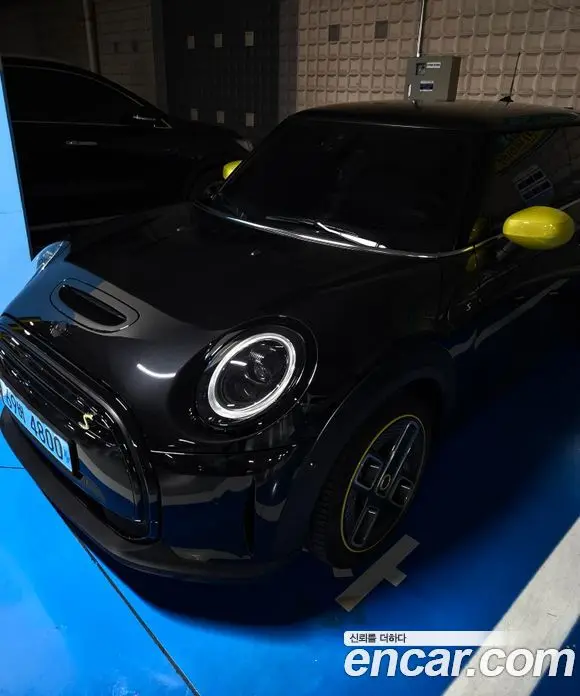Mini Cooper 2023 автомат (гидро), фото 4