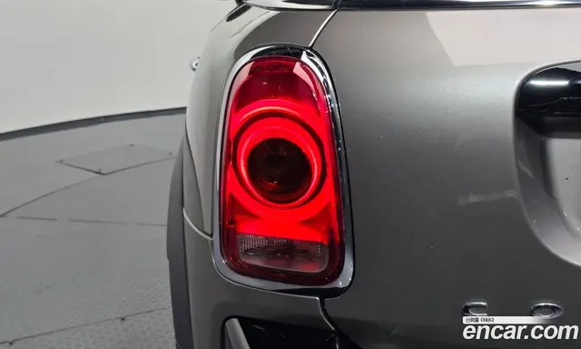 Mini Countryman 2017 2.0 автомат (гидро), миниатюра 8