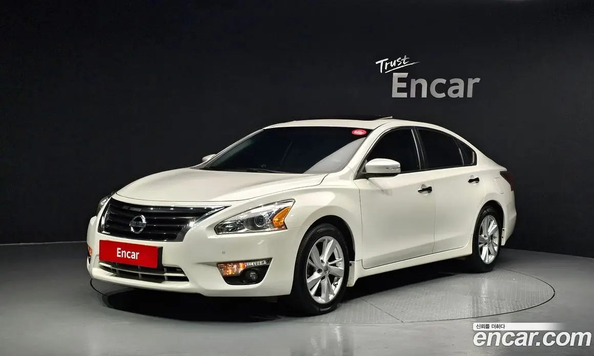 Nissan Altima 2014 2.5 автомат (гидро), фото 1 Nissan Altima 2014 2.5 автомат (гидро), фото 1