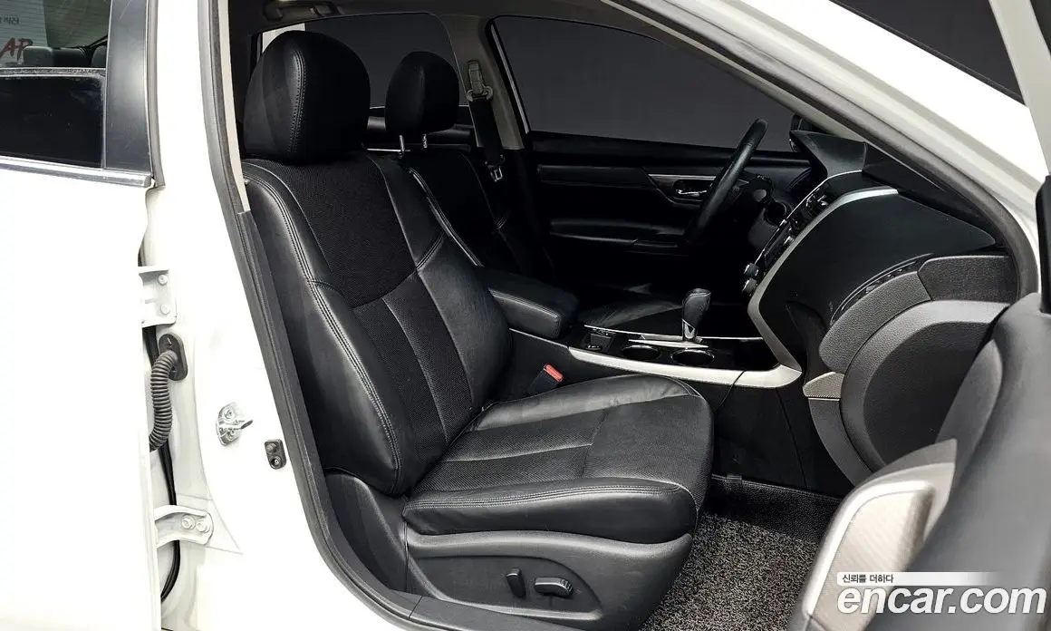 Nissan Altima 2014 2.5 автомат (гидро), фото 12 Nissan Altima 2014 2.5 автомат (гидро), фото 12
